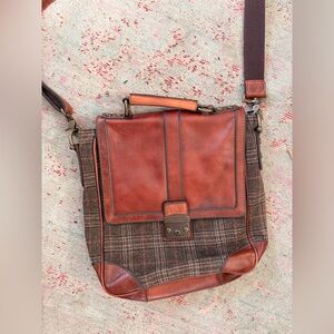 Fossil Brown Leather and Plaid Messenger Bag excellent condition NWOT